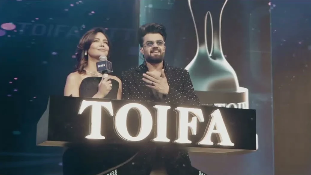 Hosts on the TOIFA stage